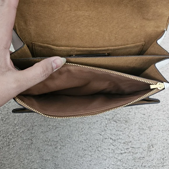 Authentic Coach Klare Women's Bag - Picture 5 of 12